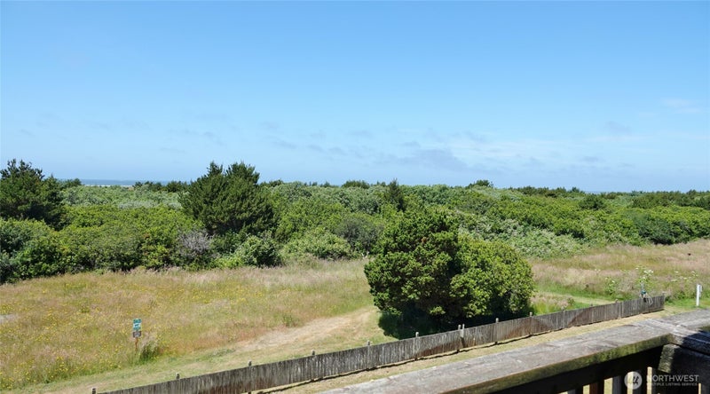 615 Ocean Shores Boulevard NW 318
