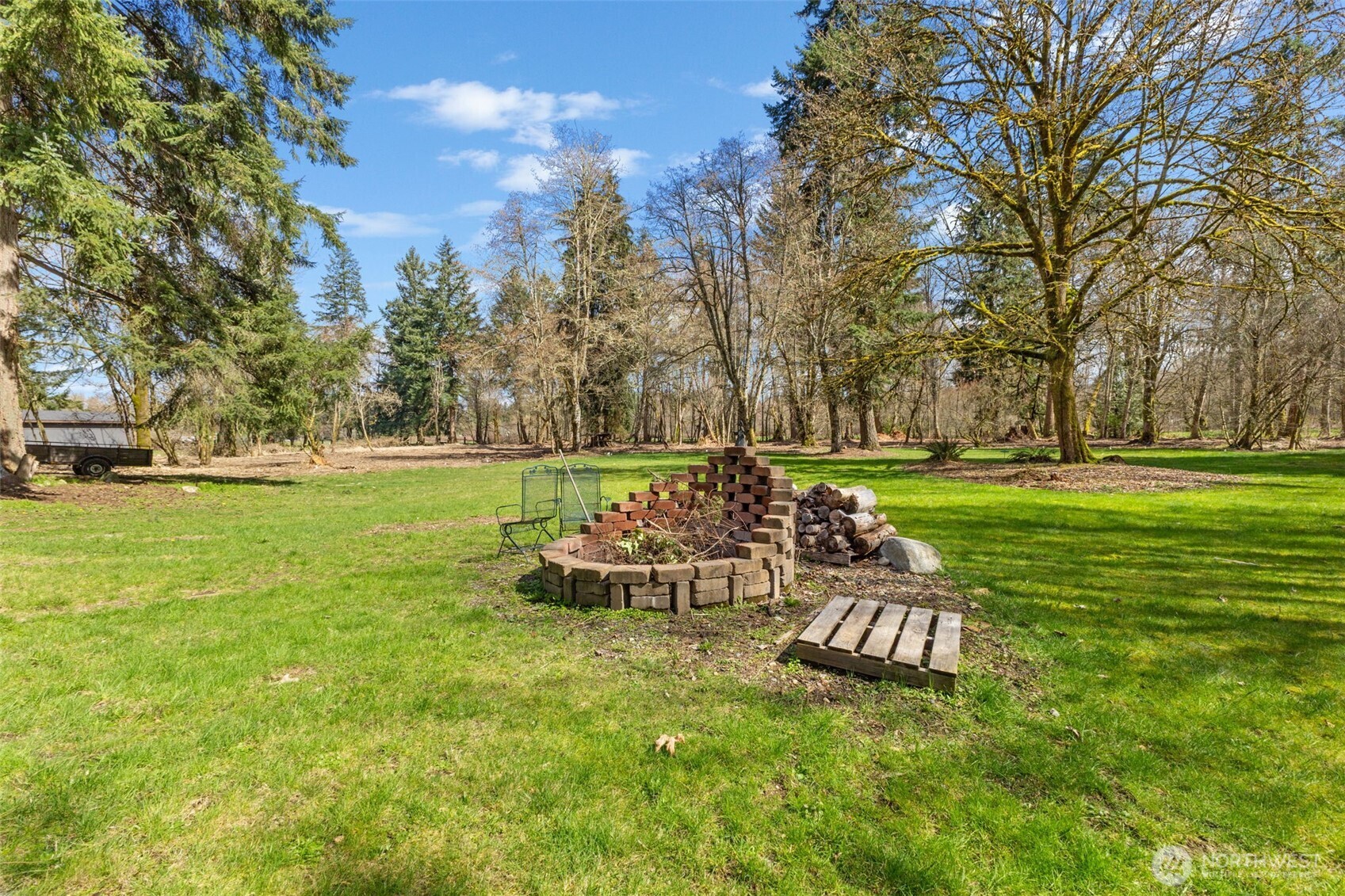 Bonney Lake, Washington, 98391, United States, 3 Bedrooms Bedrooms, ,3 BathroomsBathrooms,Residential,Active,2038125