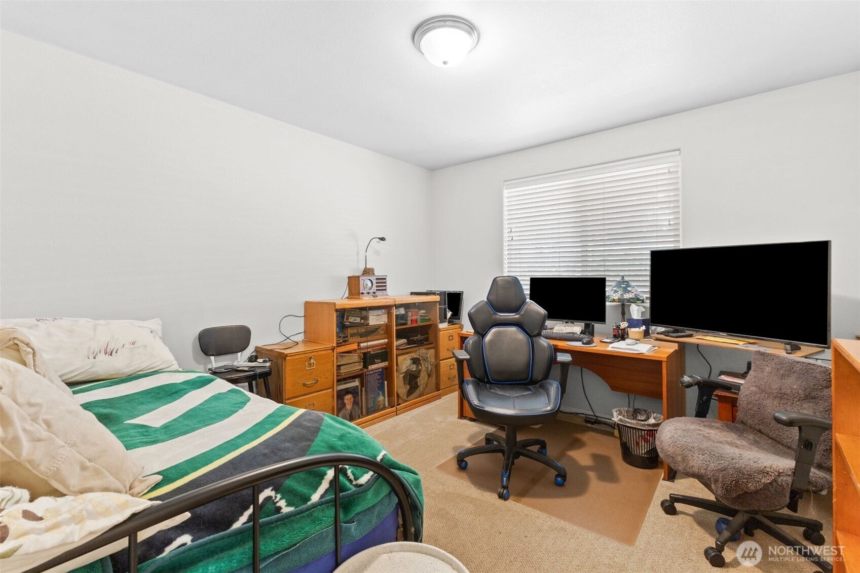 Bonney Lake, Washington, 98391, United States, 3 Bedrooms Bedrooms, ,3 BathroomsBathrooms,Residential,Active,2038125