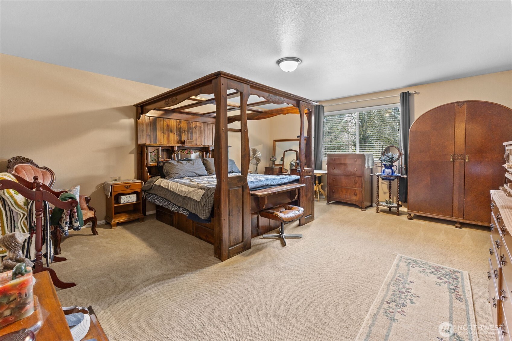 Bonney Lake, Washington, 98391, United States, 3 Bedrooms Bedrooms, ,3 BathroomsBathrooms,Residential,Active,2038125