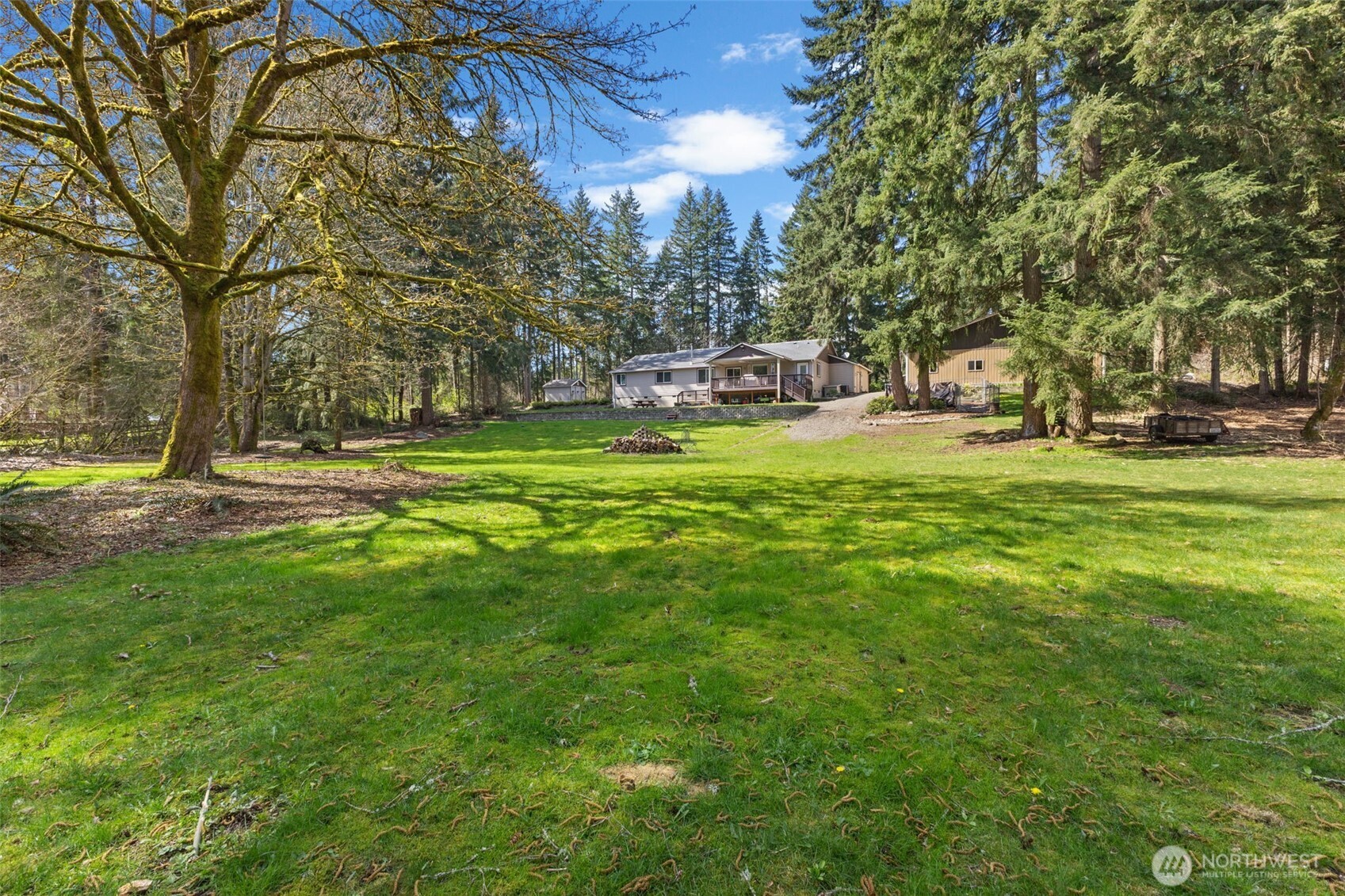Bonney Lake, Washington, 98391, United States, 3 Bedrooms Bedrooms, ,3 BathroomsBathrooms,Residential,Active,2038125