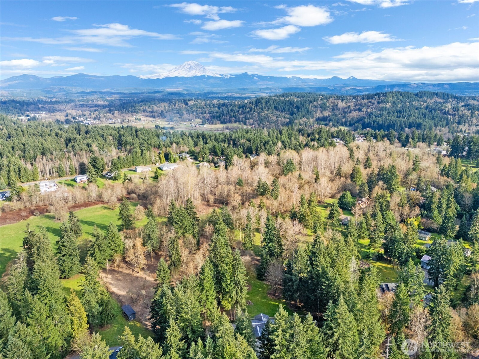 Bonney Lake, Washington, 98391, United States, 3 Bedrooms Bedrooms, ,3 BathroomsBathrooms,Residential,Active,2038125