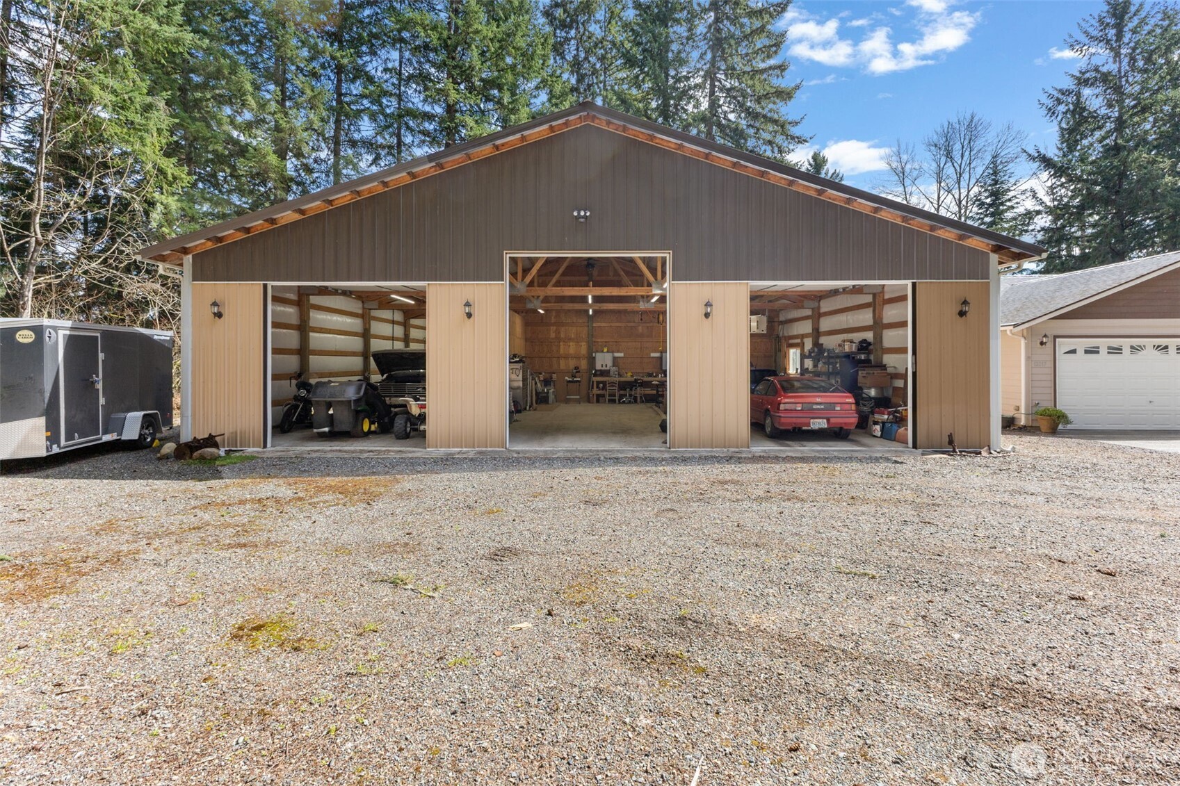 Bonney Lake, Washington, 98391, United States, 3 Bedrooms Bedrooms, ,3 BathroomsBathrooms,Residential,Active,2038125