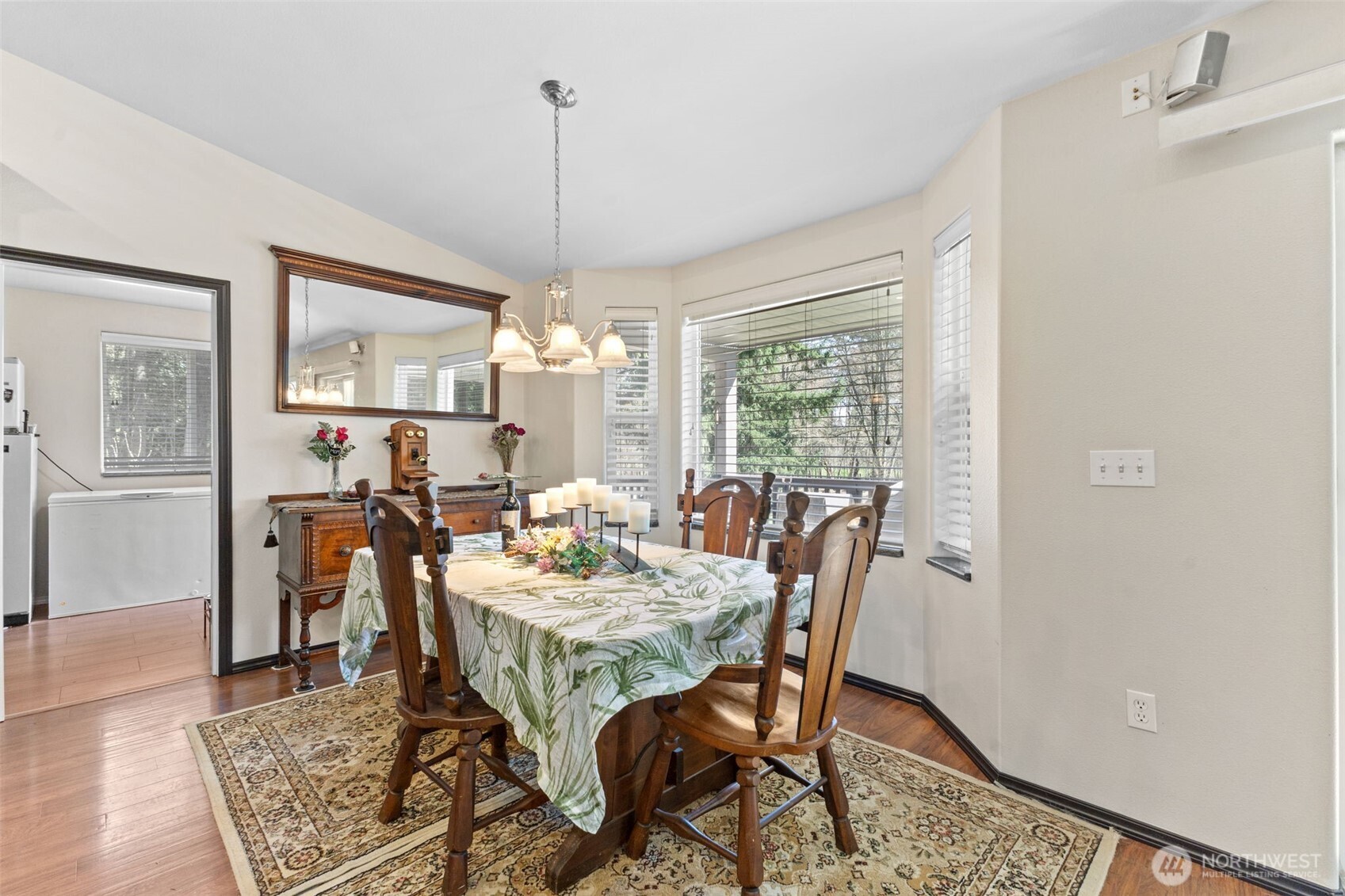 Bonney Lake, Washington, 98391, United States, 3 Bedrooms Bedrooms, ,3 BathroomsBathrooms,Residential,Active,2038125