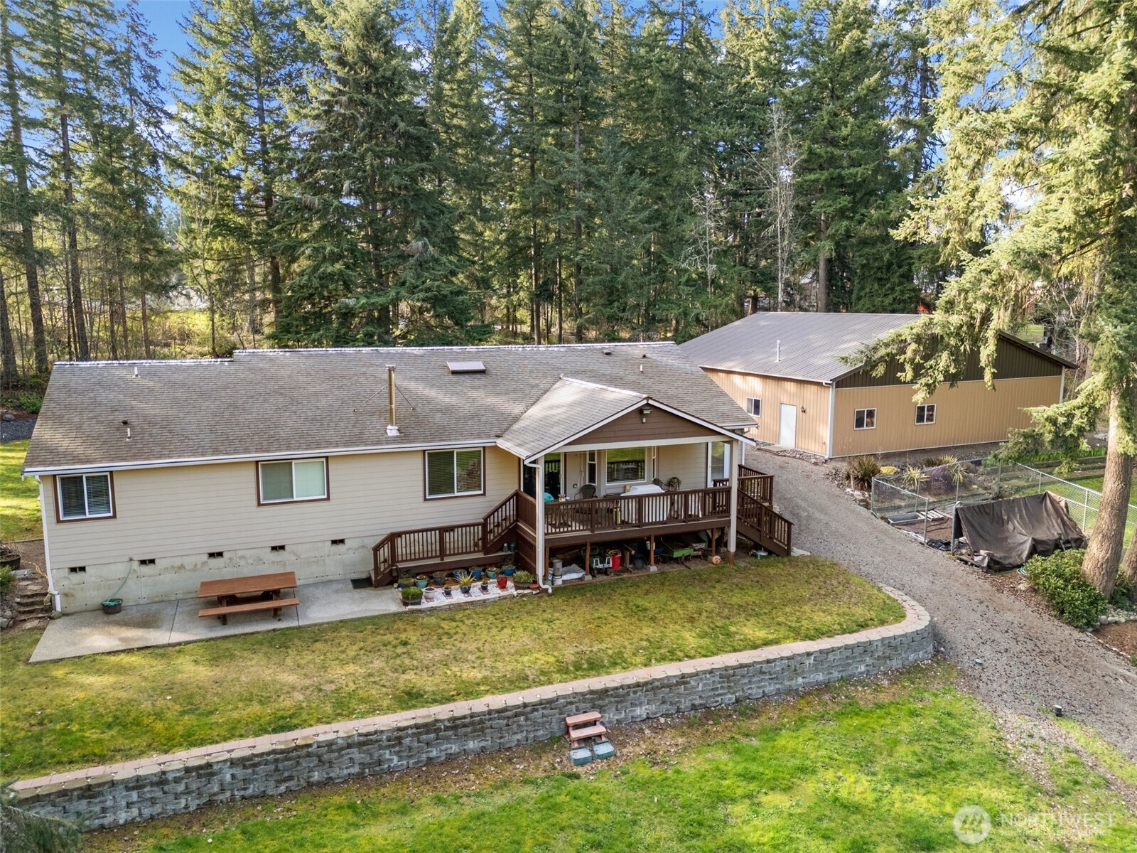 Bonney Lake, Washington, 98391, United States, 3 Bedrooms Bedrooms, ,3 BathroomsBathrooms,Residential,Active,2038125