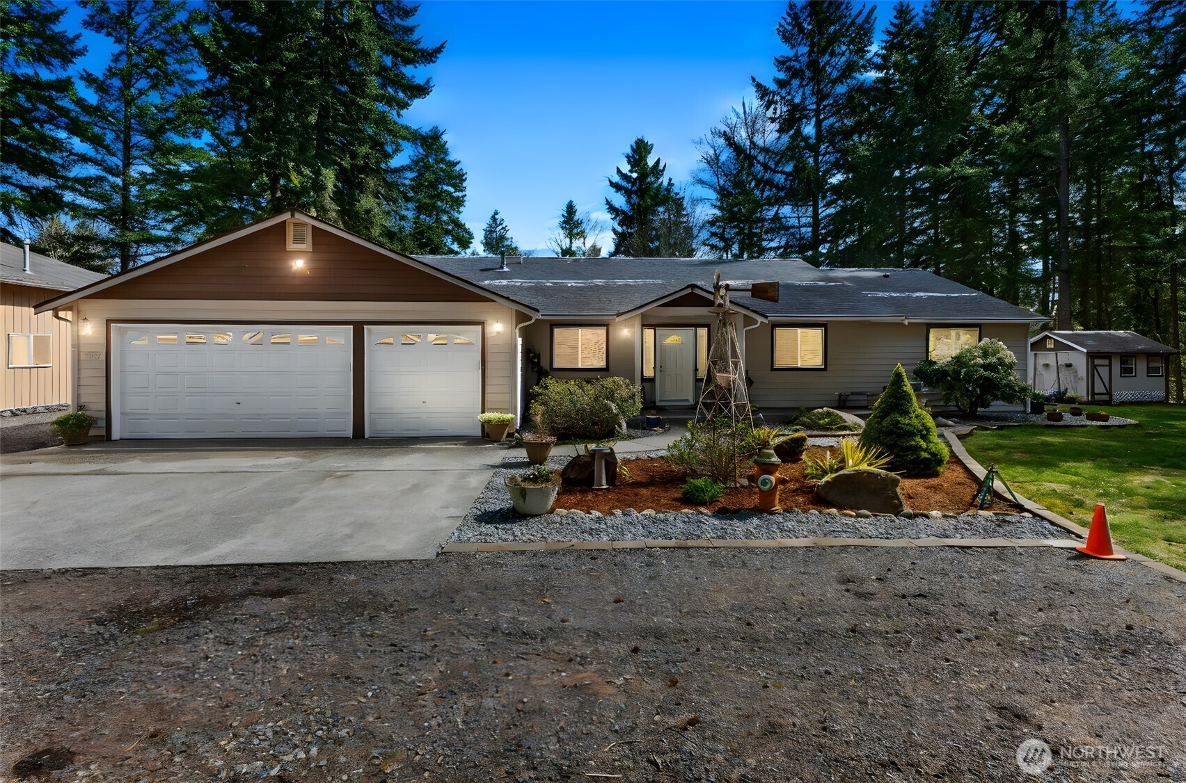 Bonney Lake, Washington, 98391, United States, 3 Bedrooms Bedrooms, ,3 BathroomsBathrooms,Residential,Active,2038125
