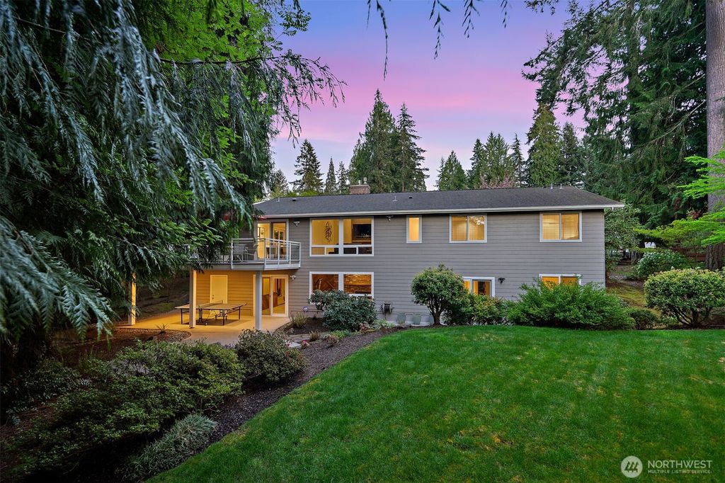 Photo of 16408 SE 22nd Street, Bellevue, WA 98008 (MLS # 2431058)