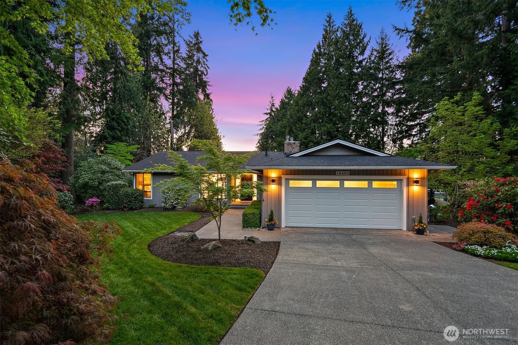 Photo of 16408 SE 22nd Street, Bellevue, WA 98008 (MLS # 2431058)