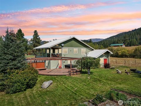 Photo of 18527 Hazel Street, Leavenworth, WA 98826 (MLS # 2426662)