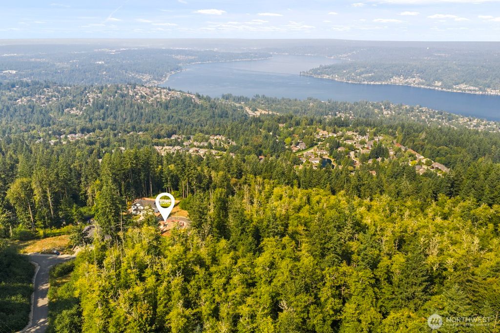 Photo of 6237 179th Place SE, Bellevue, WA 98006 (MLS # 2429662)