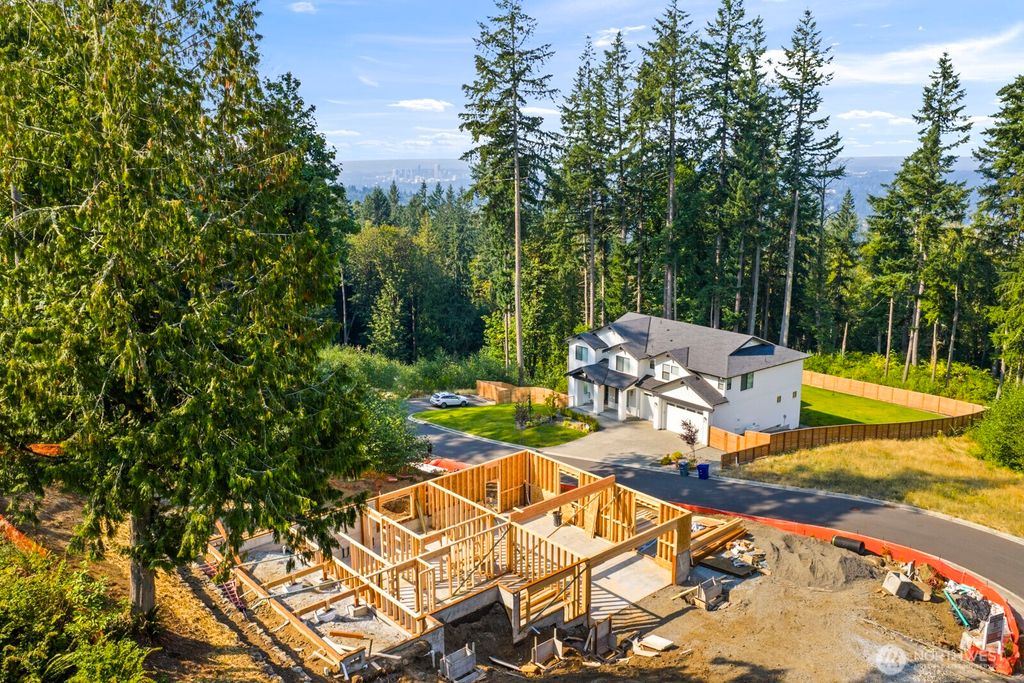 Photo of 6237 179th Place SE, Bellevue, WA 98006 (MLS # 2429662)