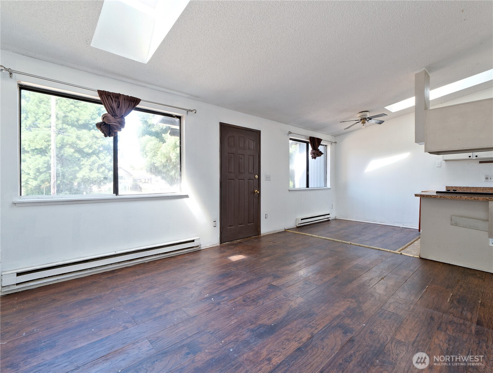 201 E 36th Street