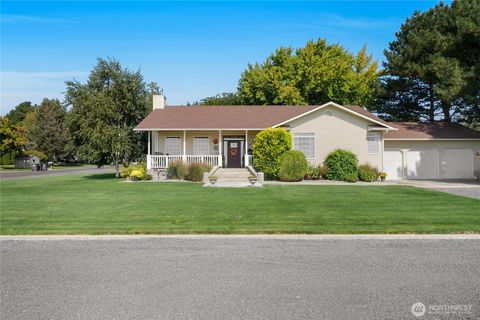 Photo of 2176 Road 17.7 NW, Ephrata, WA 98823 (MLS # 2436653)