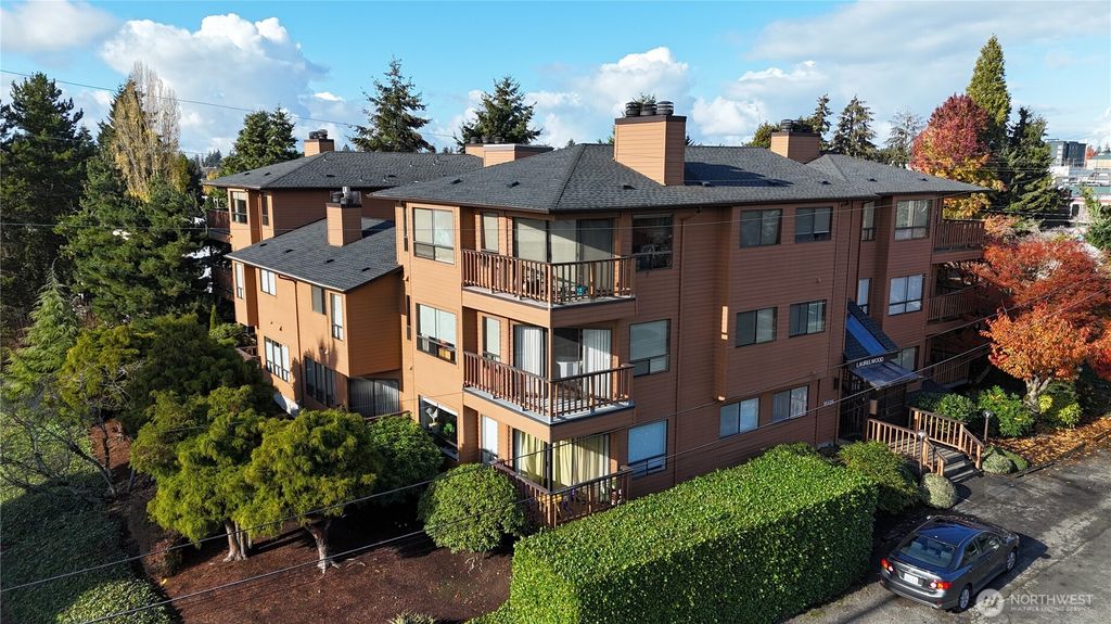 Photo of 15525 6th Avenue SW #3, Burien, WA 98166 (MLS # 2338950)