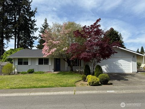 Photo of 13535 119th Avenue NE, Kirkland, WA 98034 (MLS # 2516705)
