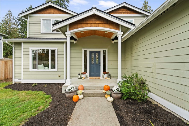 6114 97th Drive NE