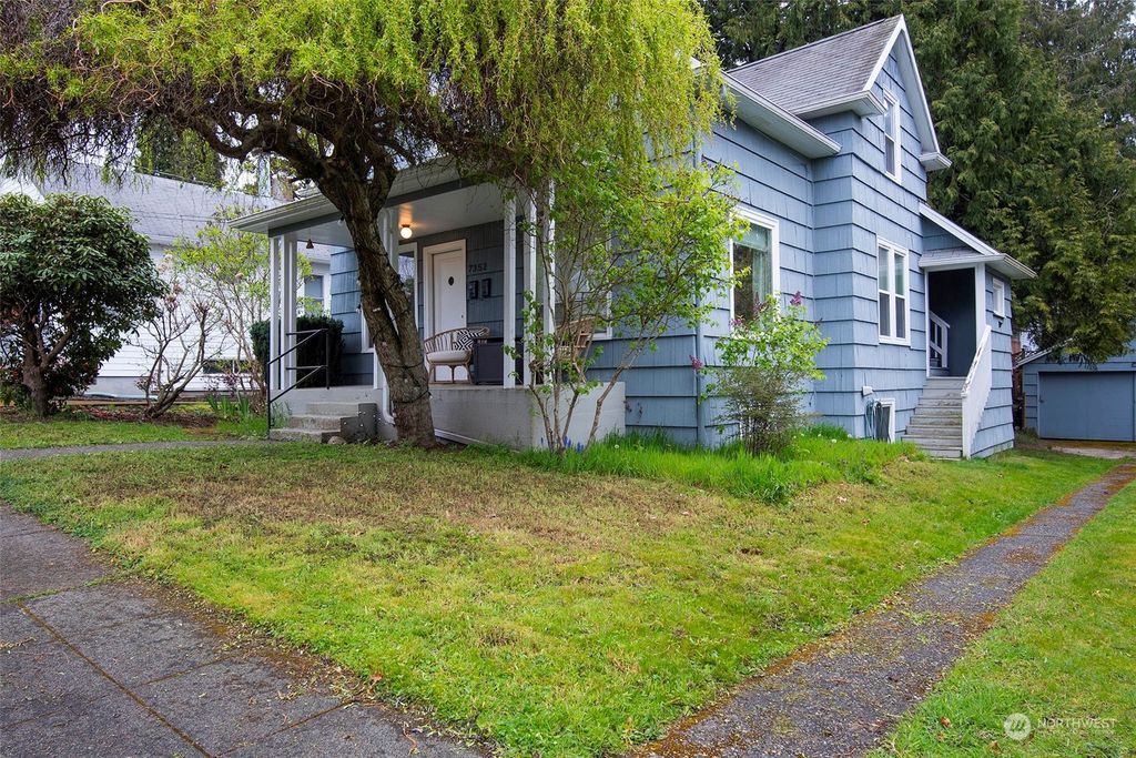 Photo of 7352 21st Avenue NW, Seattle, WA 98117 (MLS # 2218735)