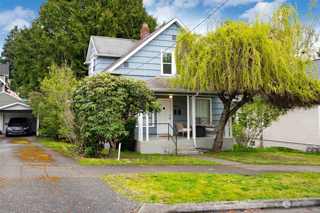 Photo of 7352 21st Avenue NW, Seattle, WA 98117 (MLS # 2218735)