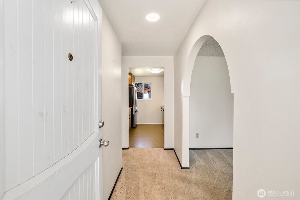 Photo of 8504 Quinault Drive NE, Olympia, WA 98516 (MLS # 2477360)