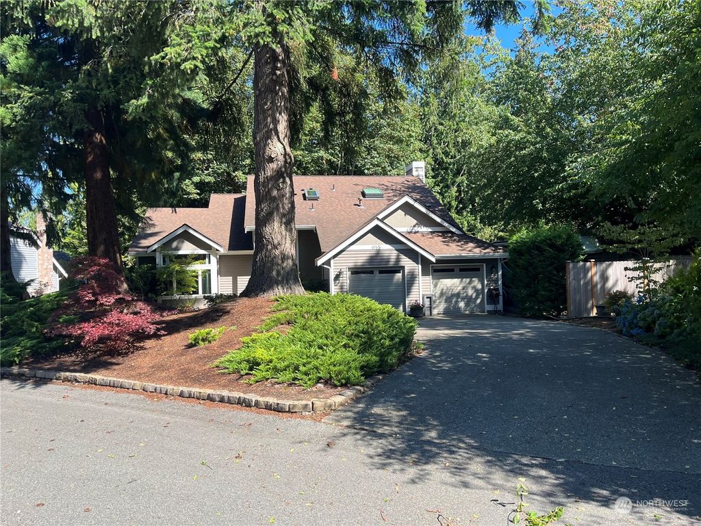 Photo of 655 Jasmine Place NW, Issaquah, WA 98027 (MLS # 2284867)