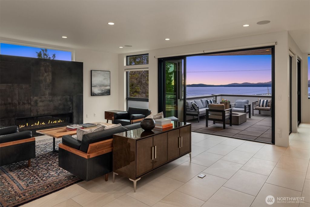 Photo of 1400 Olympic Way W, Seattle, WA 98119 (MLS # 2485461)