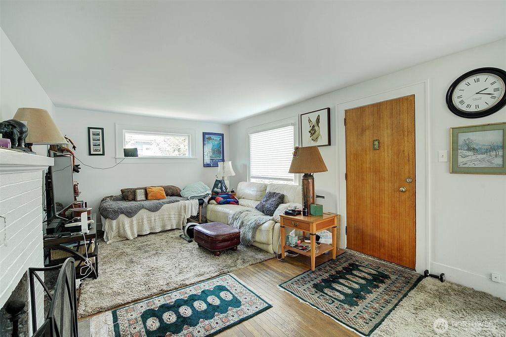 Photo of 6505 21st Avenue NW, Seattle, WA 98117 (MLS # 2372042)