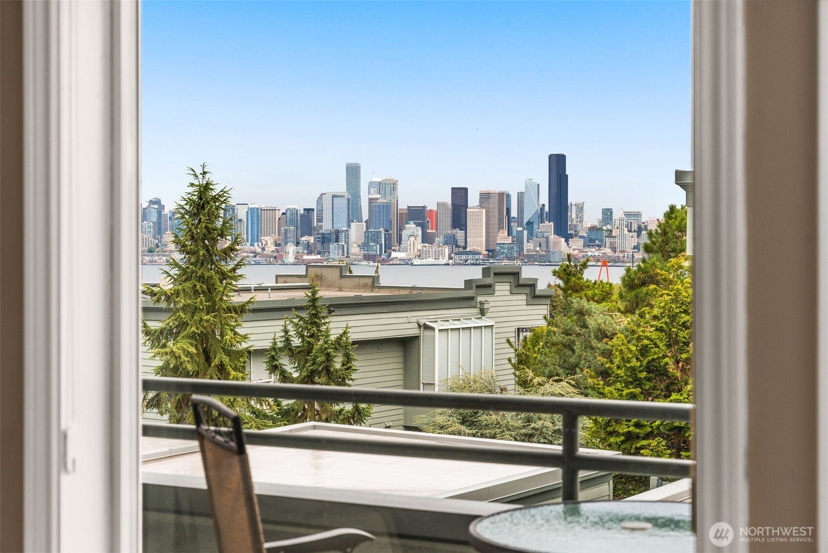 2349 Harbor Avenue SW 702