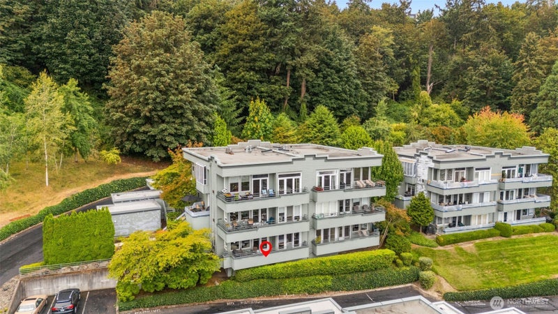 2349 Harbor Avenue SW 702