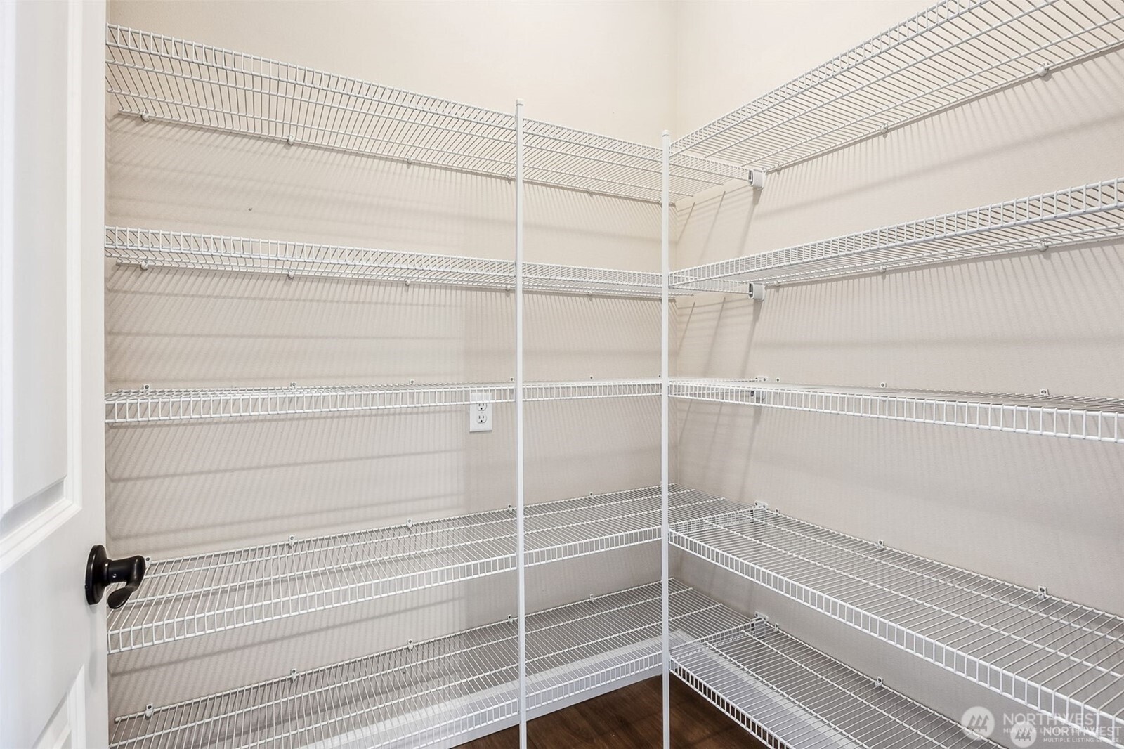 13907 180th Street E 38