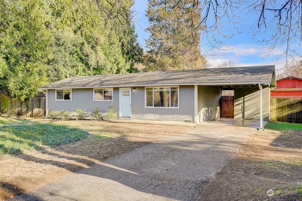 Photo of 11806 40th Avenue S, Tukwila, WA 98168 (MLS # 2193852)