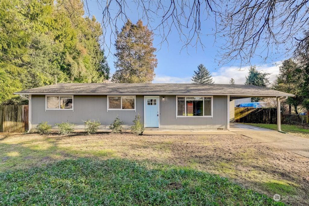 Photo of 11806 40th Avenue S, Tukwila, WA 98168 (MLS # 2193852)