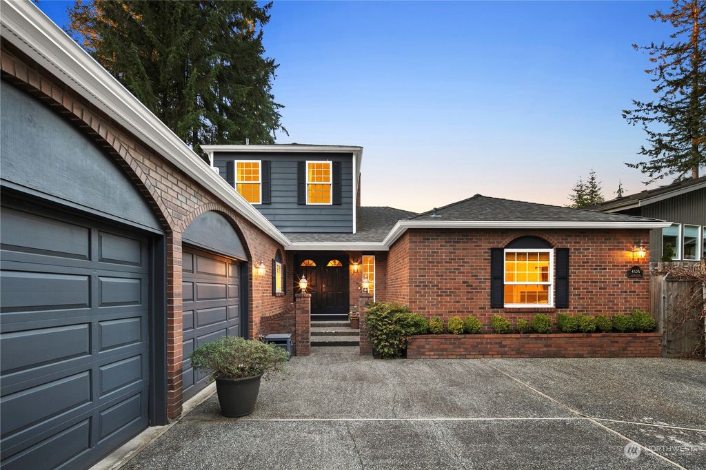 Photo of 4820 Fowler Avenue, Everett, WA 98203 (MLS # 2212750)