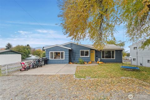 Photo of 124 Crestview Drive, Colville, WA 99114 (MLS # 2513028)