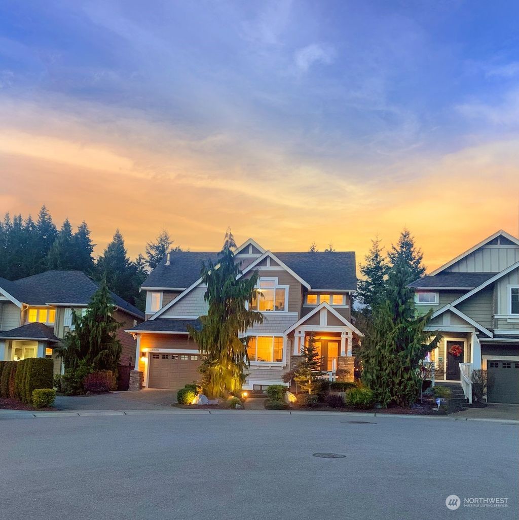 Photo of 23029 35th Drive SE, Bothell, WA 98021 (MLS # 1995425)