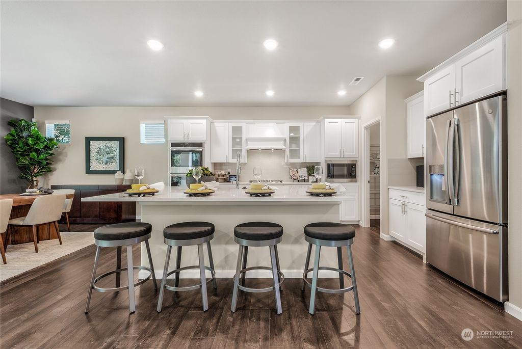 Photo of 6010 135th Place SW #83, Edmonds, WA 98026 (MLS # 2188712)