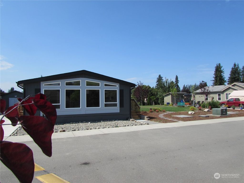 Photo of 4424 84th Street NE #5, Marysville, WA 98270 (MLS # 2279359)