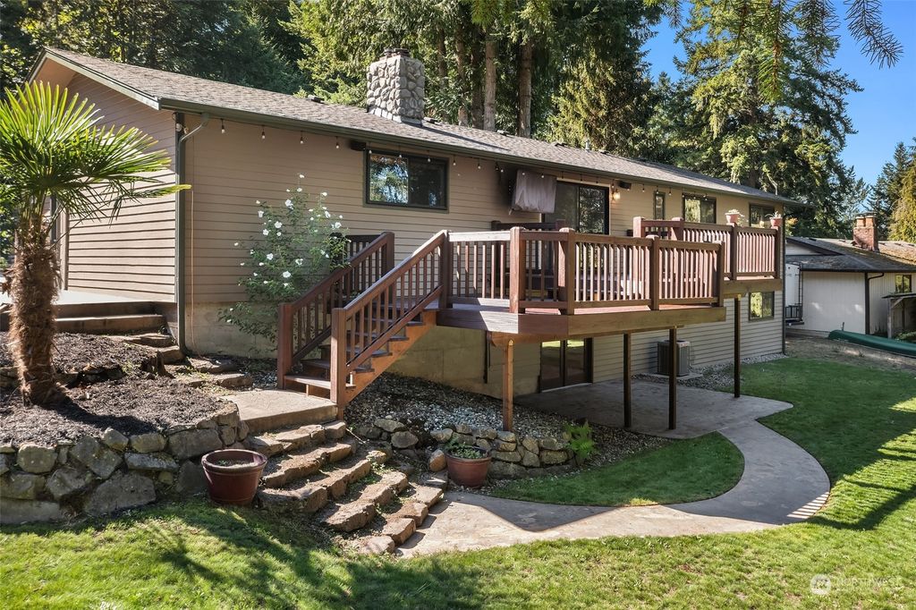 Photo of 23054 SE 218th Street, Maple Valley, WA 98038 (MLS # 2161342)
