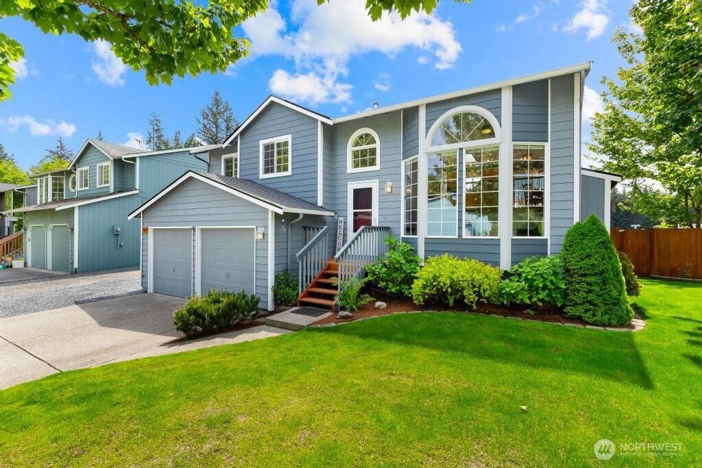 Photo of 7502 46th Place NE, Marysville, WA 98270 (MLS # 2522471)