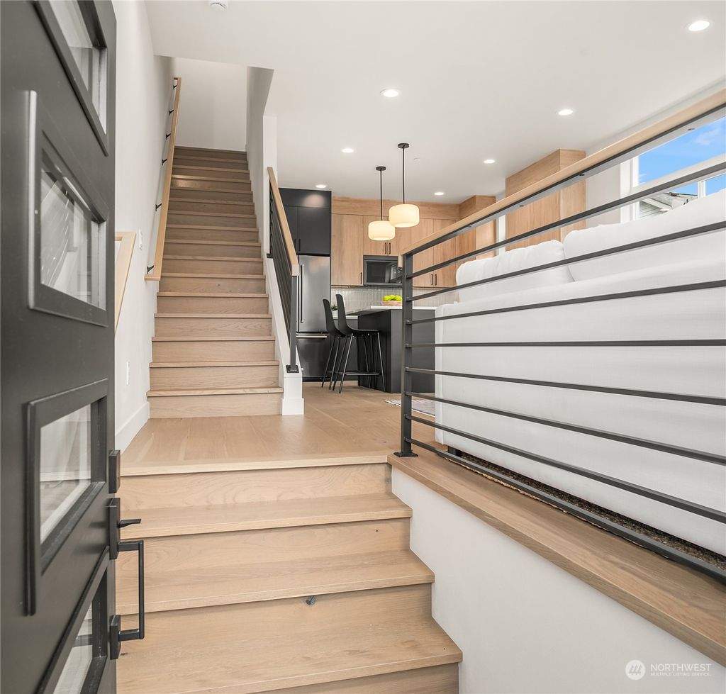 Photo of 1223 A N 47th Street, Seattle, WA 98103 (MLS # 2306129)