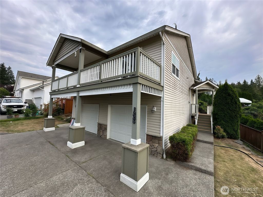 Photo of 1228 113th Avenue SE, Lake Stevens, WA 98258 (MLS # 2434656)