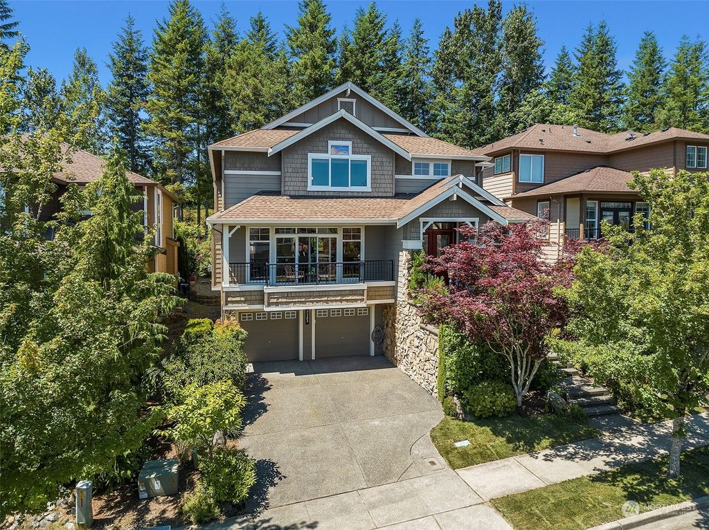 Photo of 7523 Snowberry Avenue SE, Snoqualmie, WA 98065 (MLS # 2135140)