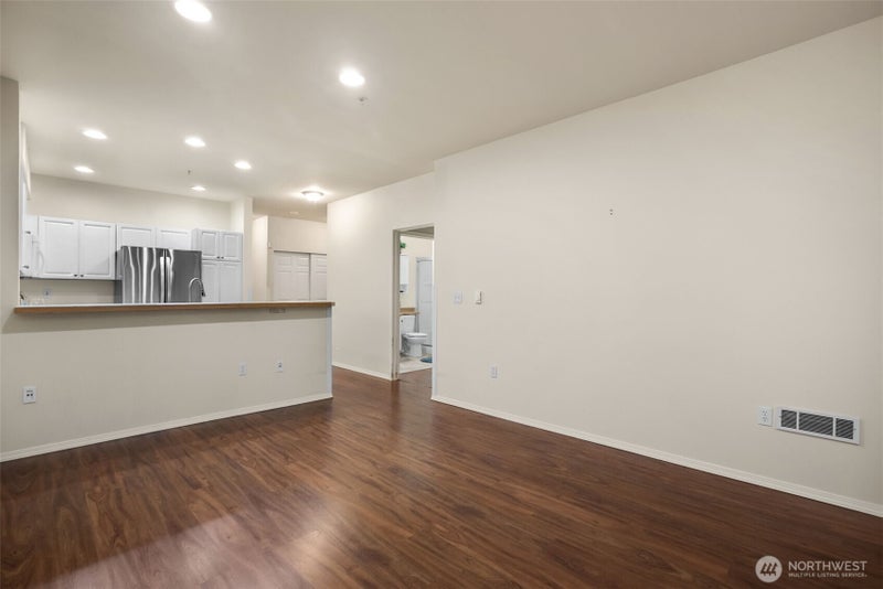 12530 Admiralty Way K102