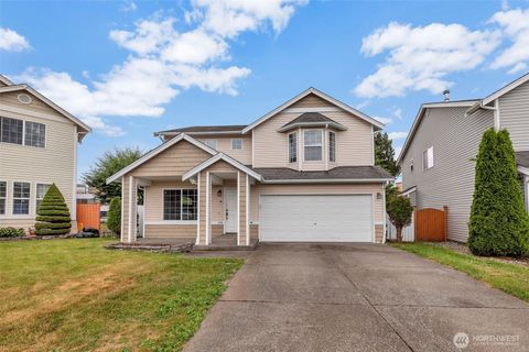 Photo of 728 95th Court SE, Everett, WA 98208 (MLS # 2471955)