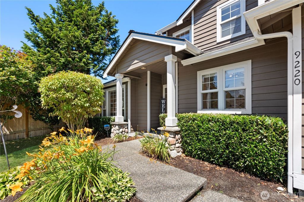 Photo of 9220 NE 195th Street, Bothell, WA 98011 (MLS # 2404256)