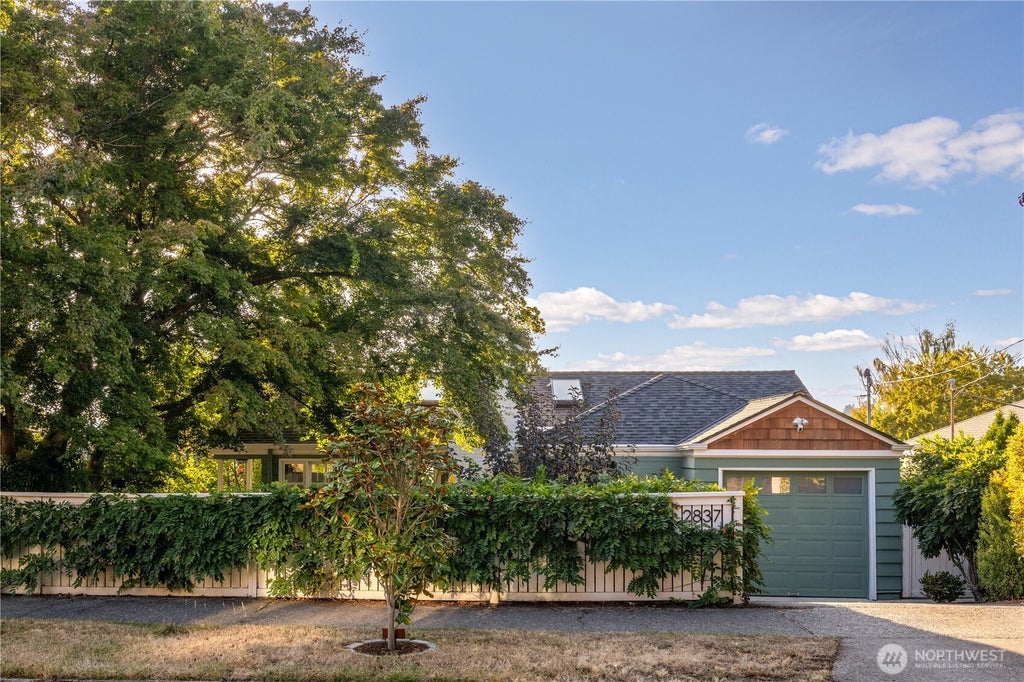 Photo of 2837 12th Avenue W, Seattle, WA 98119 (MLS # 2587272)