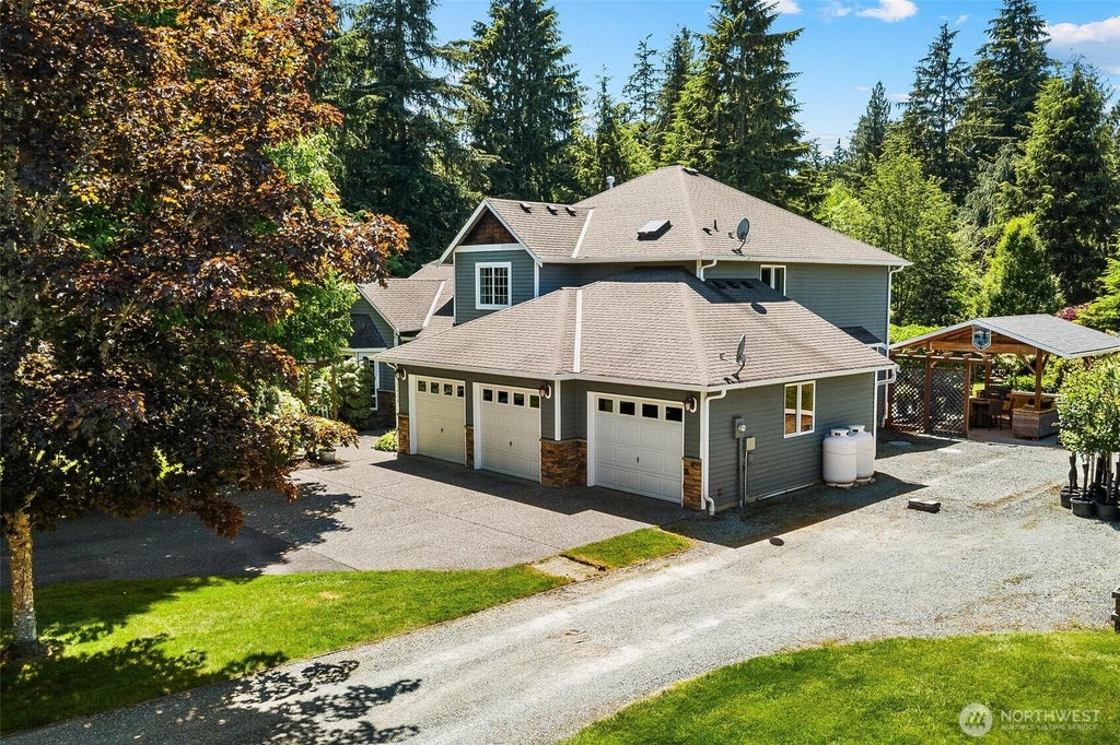 Photo of 13924 266th Avenue SE, Monroe, WA 98272 (MLS # 2553124)
