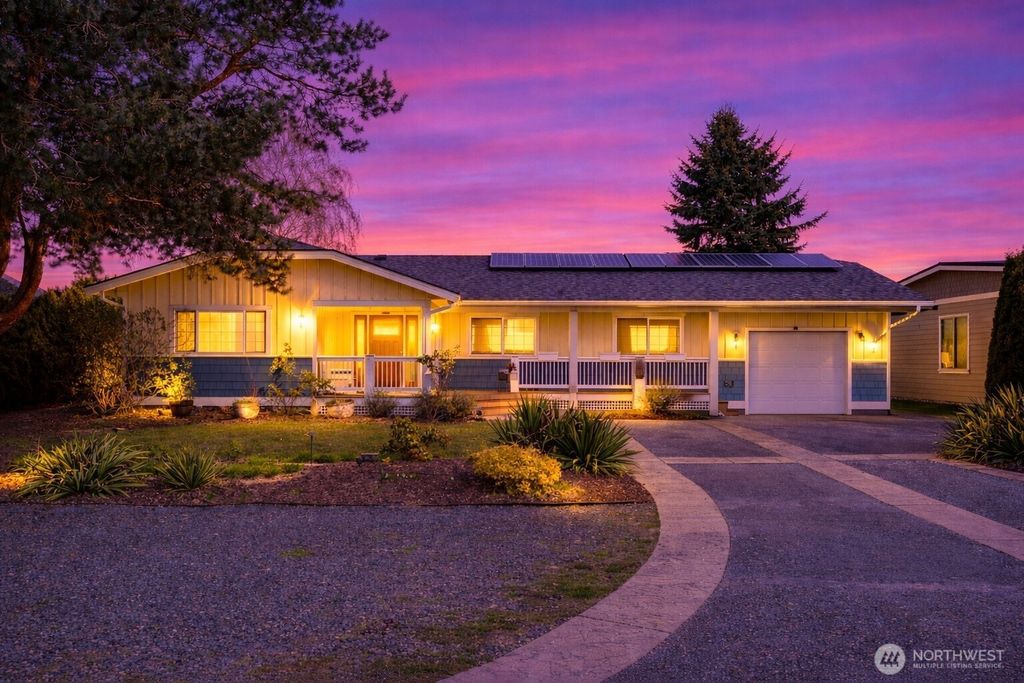 Photo of 8252 Cowichan Road, Blaine, WA 98230 (MLS # 2504390)