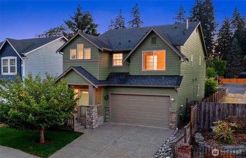 Photo of 631 Ilwaco Avenue NE, Renton, WA 98059 (MLS # 2559065)