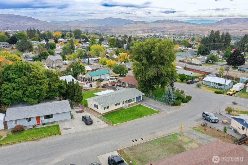 706 Sunrise Drive