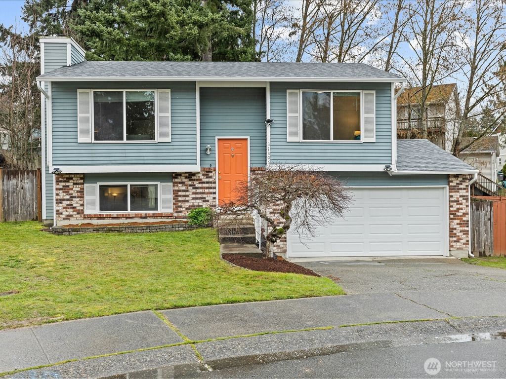 Photo of 31806 10th Place SW, Federal Way, WA 98023 (MLS # 2491381)